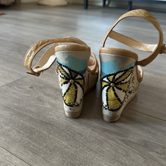 Coach Caroline Beach Wedges - Picture 4 of 6